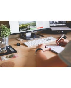 Měsíční vstup 24/7 - vlastní pracovní místo BUSINESS